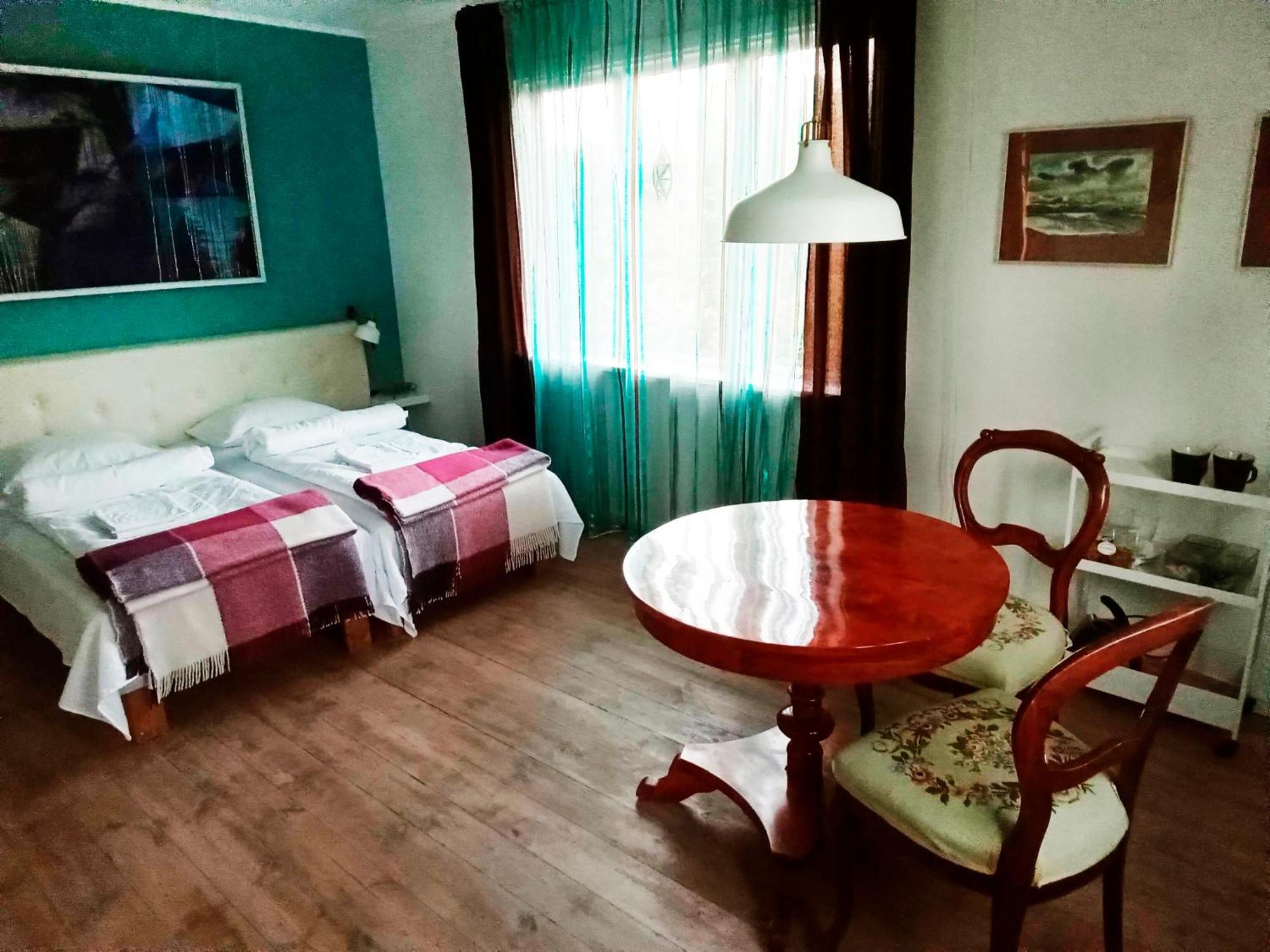 Eriksmala Art Residence Luaran gambar